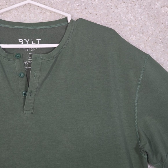 BYLT Mens Drop Cut Henley Shirt XL Green Short‎ Sleeve Pullover Stretch Gym - Picture 3 of 10